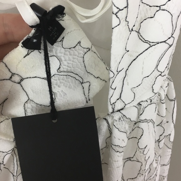 NBD | White Floral Print Open Back Dress - M2 - Picture 6 of 10